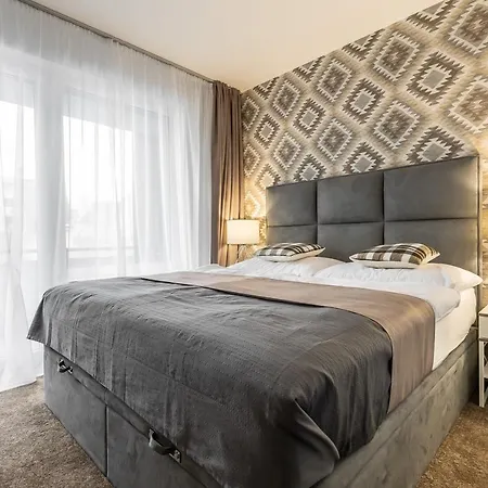 Premium * Košice